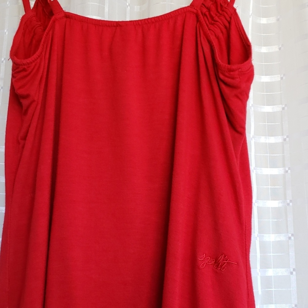 Split Athletic Top - image 7